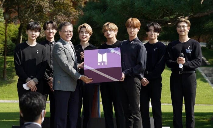 BTS trở thành đặc phái viên cho Tổng thống Hàn Quốc Moon Jae In