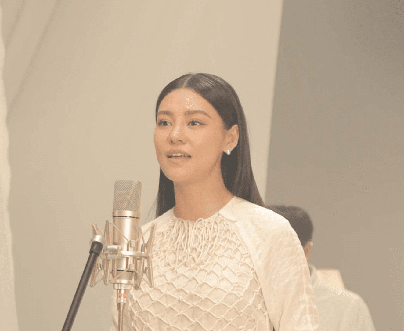 Bùi Lan Hương sáng tác nhạc phim “Giấc Mơ Của Mẹ” từ câu chuyện của riêng mình